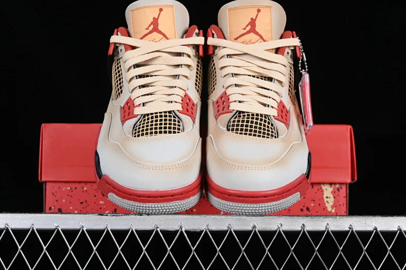 All Categories Air Jordan Jordan Series Basketball Shoes Air Jordan 4 Charizard x Jordan Air Jordan 4 Retro AJ4 Joe 4 Charizard Joint Customized Basketball Shoes AQ9129-105